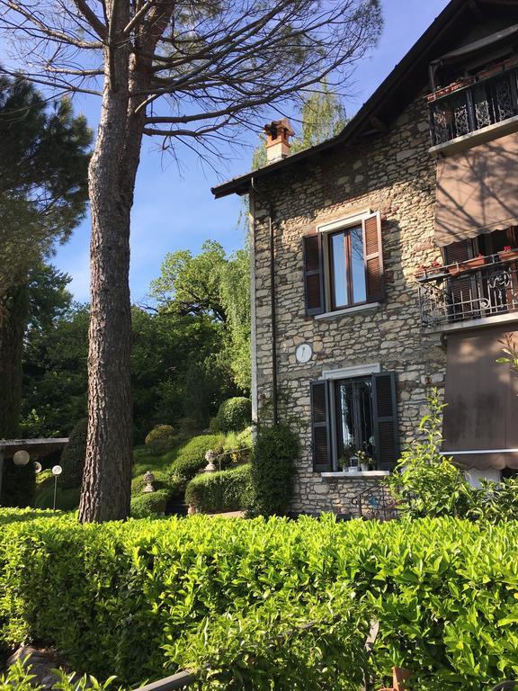 Ferienwohnung Il Pioppo Antico Viggiù Exterior foto